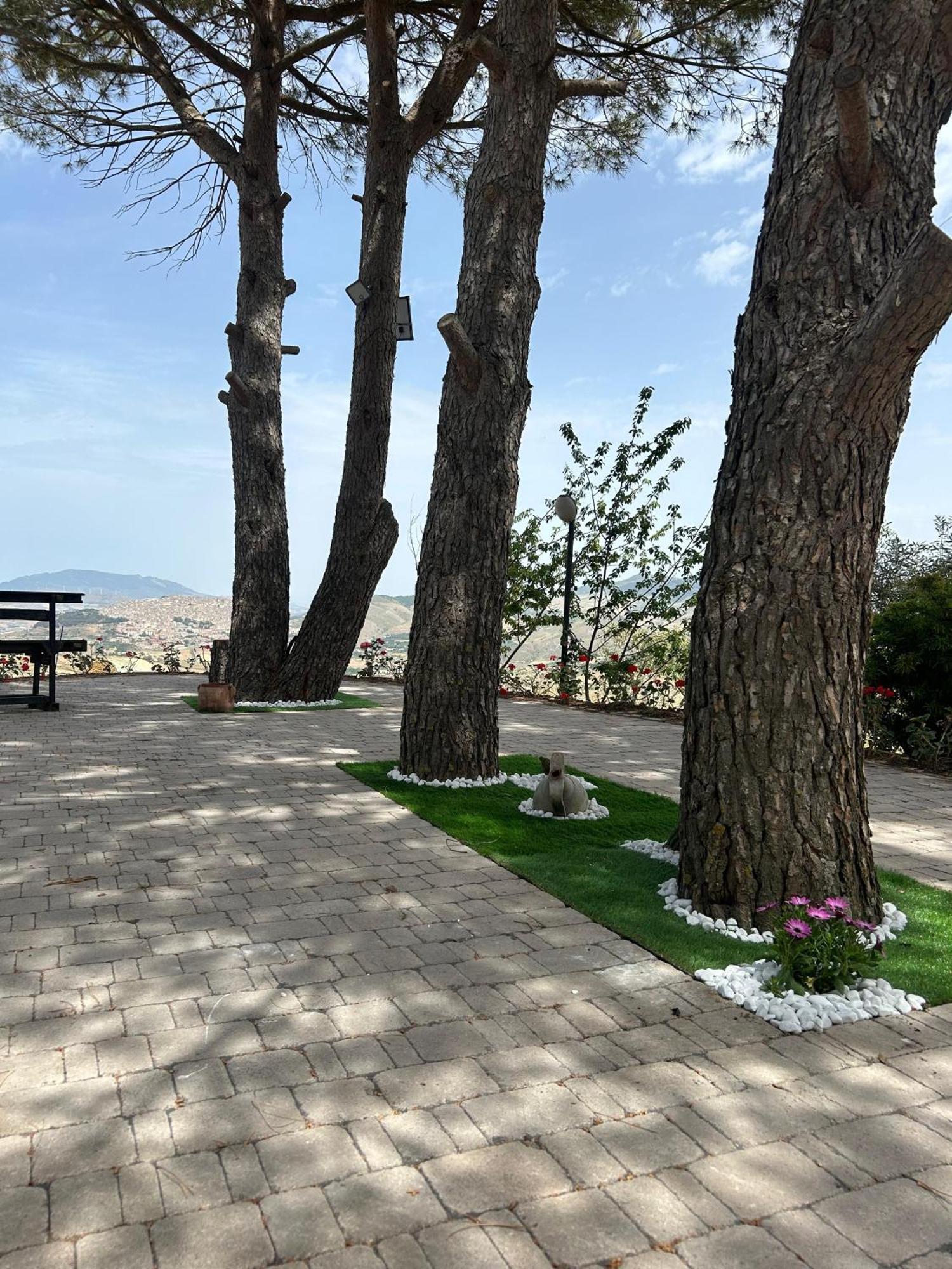 Casa Vacanze Villa Mariano Gangi Esterno foto