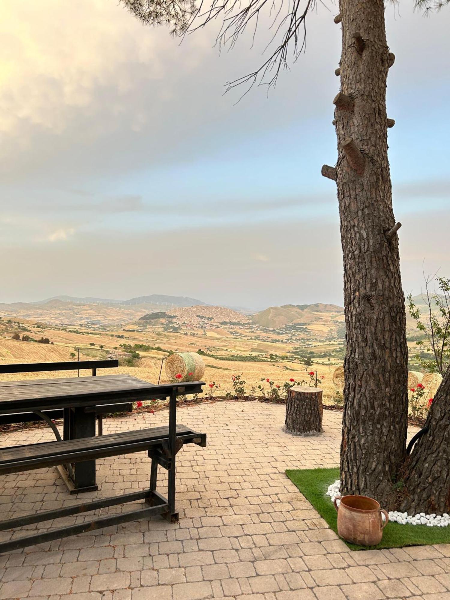 Casa Vacanze Villa Mariano Gangi Esterno foto